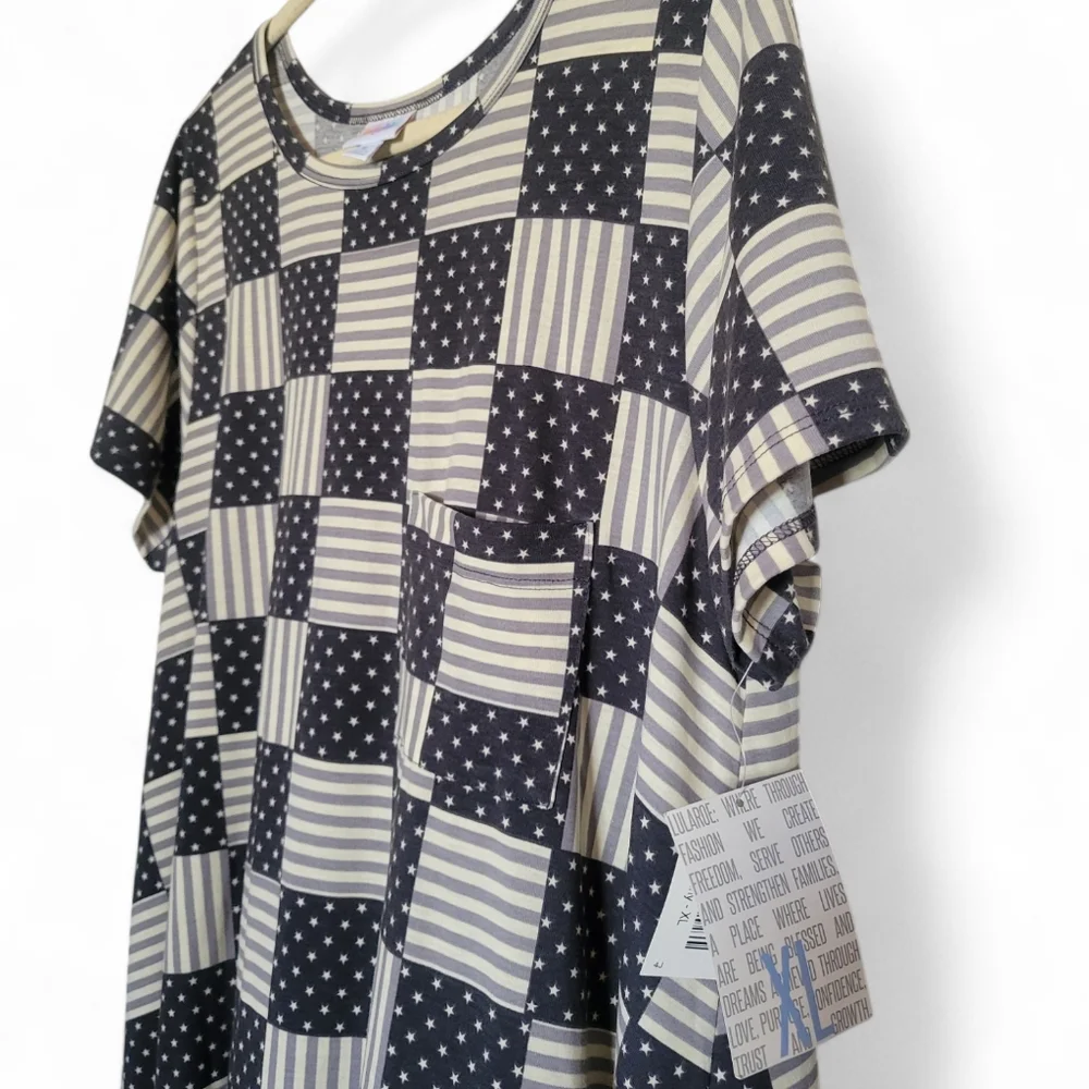 Stars and Stripes LulaRoe XL Carly - Picture 5 of 5